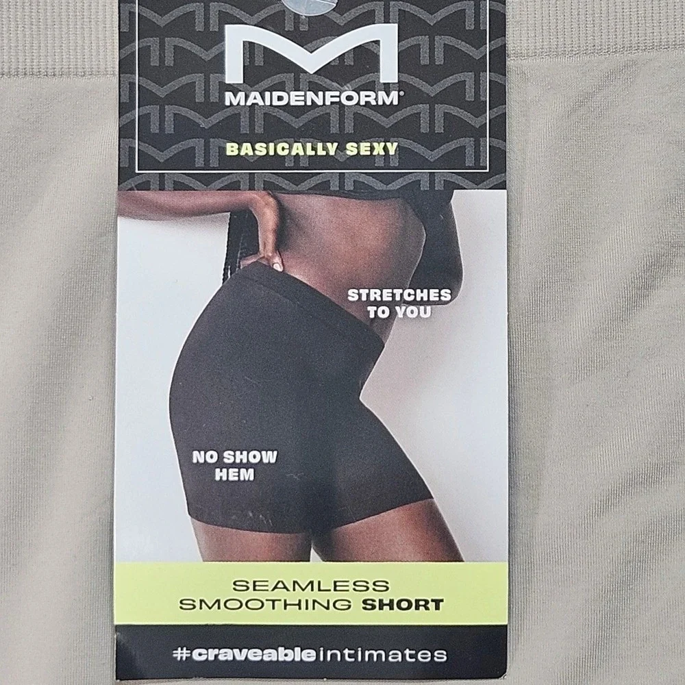 Maidenform seamless smoothing